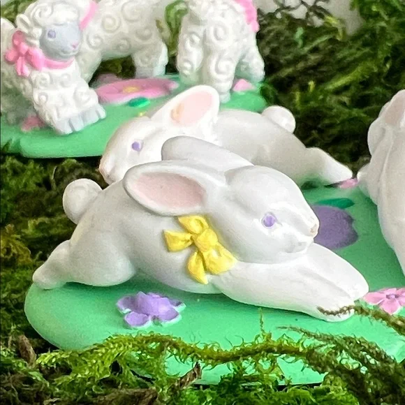 VINTAGE AVON whimsical Easter egg resin holders, baby ducks, bunnies, sheep. 90s - Picture 9 of 14